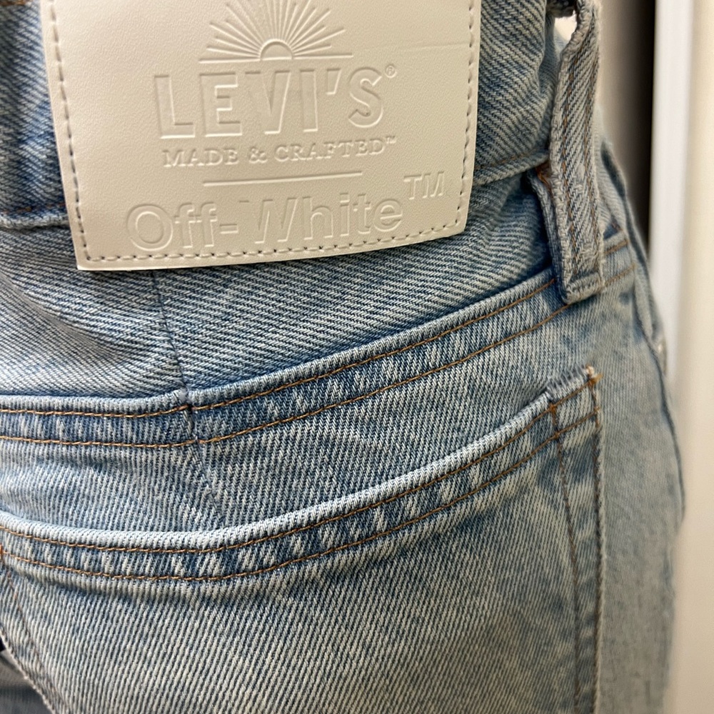 Off White Reworked Levi’s - Picture 2 of 5